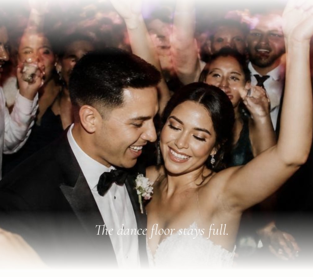 Couple dancing at a wedding reception